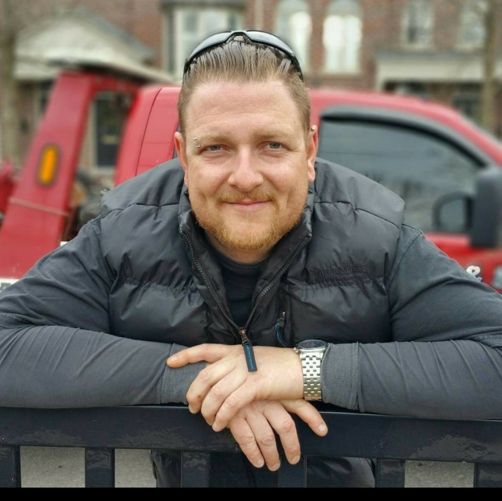 Meet your Posher, Erik